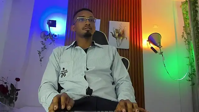 Snapshot of Darwin_mayo chatting on March 2026 05:09:02 PM Darwin mayo online show from March 2026 05:09:02 PM