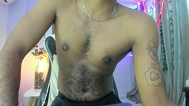 Snapshot of Darwin_mayo chatting on March 2026 05:51:02 PM Darwin mayo online show from March 2026 05:51:02 PM