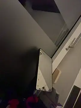 Snapshot of SweetTeenGirl chatting on November 2025 08:35:02 PM SweetTeenGirl online show from November 2025 08:35:02 PM