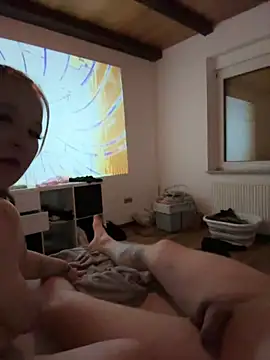 Snapshot of SweetTeenGirl chatting on November 2025 09:48:02 PM SweetTeenGirl online show from November 2025 09:48:02 PM