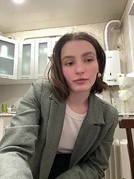 Snapshot of ZariaFlame chatting on March 2026 10:24:01 PM ZariaFlame online show from March 2026 10:24:01 PM