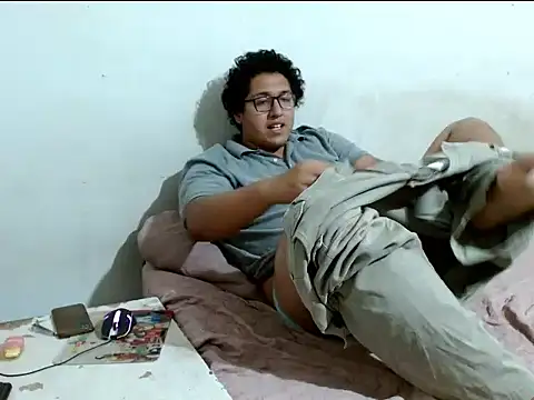 Snapshot of MeisanPaul chatting on November 2025 03:38:02 AM MeisanPaul online show from November 2025 03:38:02 AM