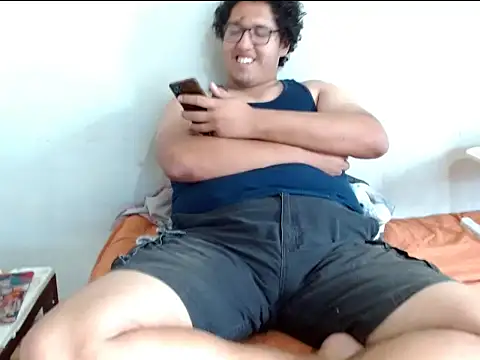 Snapshot of MeisanPaul chatting on November 2025 10:07:02 PM MeisanPaul online show from November 2025 10:07:02 PM