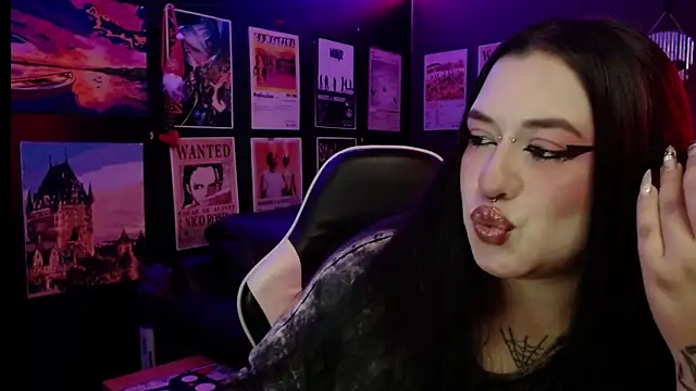 Snapshot of Ravendark_ chatting on March 2026 08:26:01 PM Ravendark online show from March 2026 08:26:01 PM