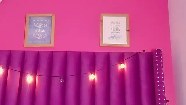 Snapshot of MySugarmoomy chatting on October 2025 07:22:01 PM MySugarmoomy online show from October 2025 07:22:01 PM