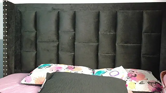 Snapshot of MySugarmoomy chatting on February 2026 12:03:01 PM MySugarmoomy online show from February 2026 12:03:01 PM