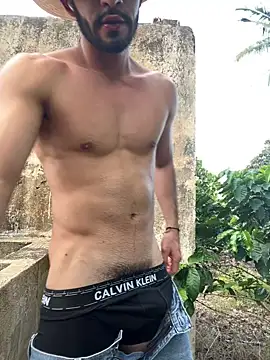Jacksonfranco online show from June 2026 10:40:02 PM