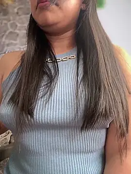 Liulee2 online show from September 2025 03:49:02 PM