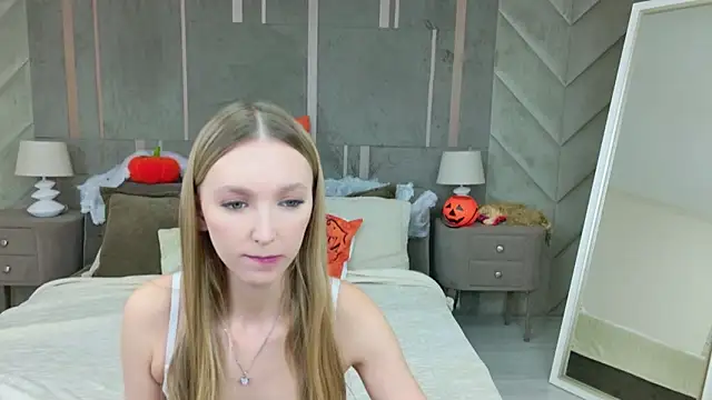 Snapshot of KellyBradford chatting on October 2025 05:52:01 AM KellyBradford online show from October 2025 05:52:01 AM