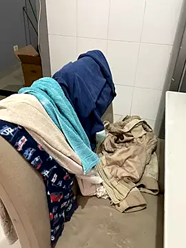 Snapshot of Mirella_Oliveira chatting on October 2025 05:59:02 PM Mirella Oliveira online show from October 2025 05:59:02 PM