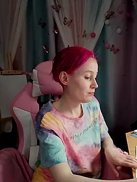 Snapshot of Fuzzy_Unicorn chatting on October 2025 07:35:02 PM Fuzzy Unicorn online show from October 2025 07:35:02 PM