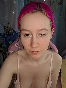 Fuzzy Unicorn online show from May 2026 11:37:02 AM