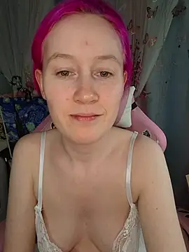 Fuzzy Unicorn online show from May 2026 08:03:02 PM