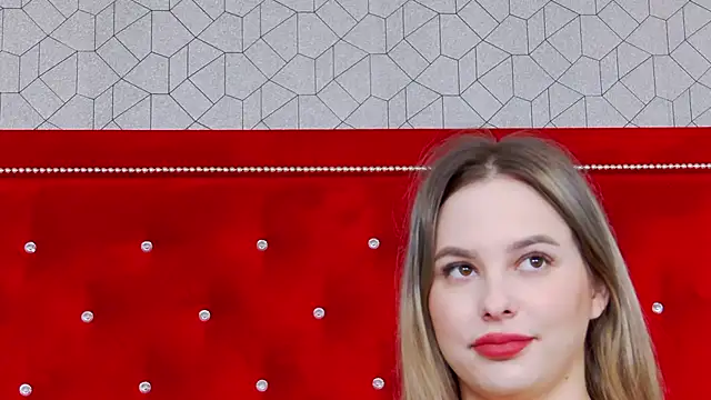 Snapshot of Ellsa_Jean_ chatting on October 2025 05:11:02 AM Ellsa Jean online show from October 2025 05:11:02 AM