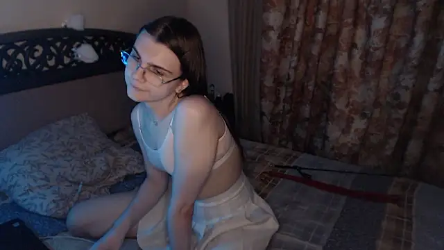 Snapshot of Peralez_F chatting on March 2026 05:01:02 AM Peralez F online show from March 2026 05:01:02 AM