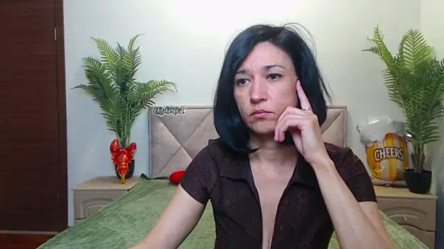 CameronEnns online show from October 2025 12:22:02 PM