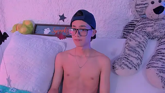 thiago kinghot online show from October 2025 06:22:02 AM