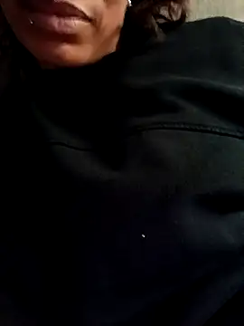 Snapshot of Flacidas chatting on October 2025 06:41:02 PM Flacidas online show from October 2025 06:41:02 PM