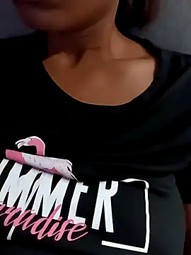 Snapshot of Flacidas chatting on October 2025 09:25:02 PM Flacidas online show from October 2025 09:25:02 PM