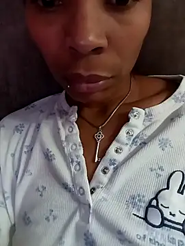 Snapshot of Flacidas chatting on November 2025 09:30:02 PM Flacidas online show from November 2025 09:30:02 PM