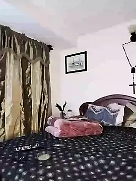 yenami online show from September 2025 04:06:01 AM