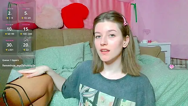 Marinaxmonroe online show from May 2026 03:06:01 PM