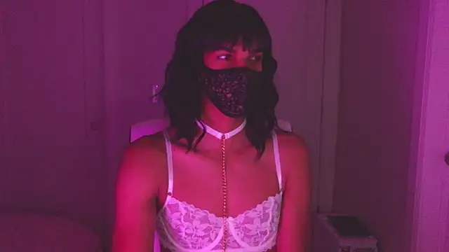 zoe good girl online show from November 2025 01:44:01 AM