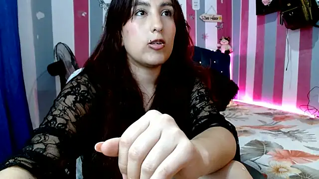 karo lovely online show from June 2026 10:24:01 PM