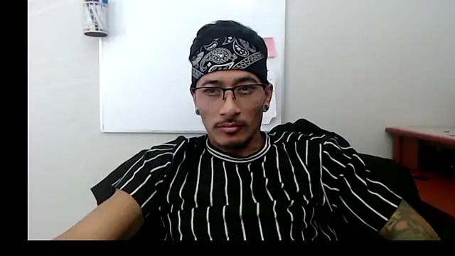 tanjir020 online show from February 2026 09:41:01 PM