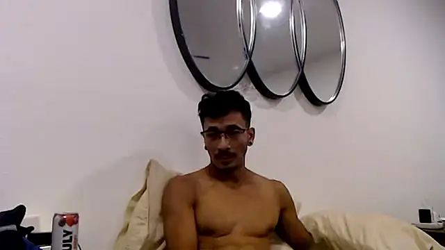 tanjir020 online show from April 2026 01:20:01 PM