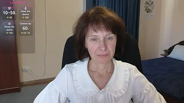 Lia Tito online show from October 2025 05:50:02 AM