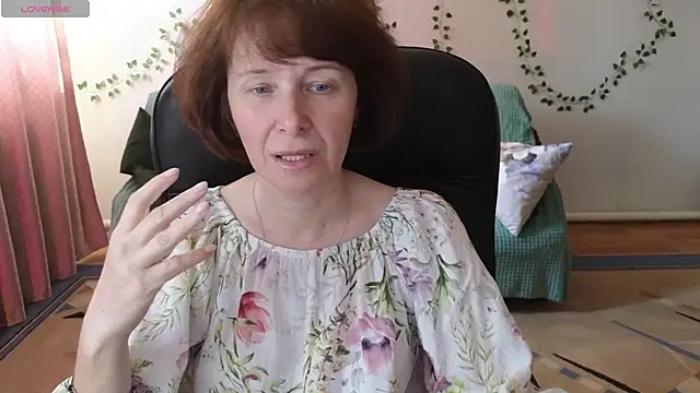Lia Tito online show from May 2026 07:58:01 AM