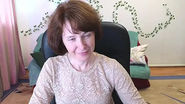 Lia Tito online show from June 2026 02:15:02 PM