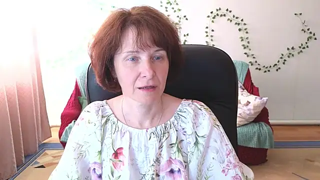 Lia Tito online show from June 2026 06:40:01 AM