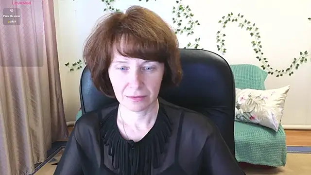 Lia Tito online show from June 2026 07:02:01 AM