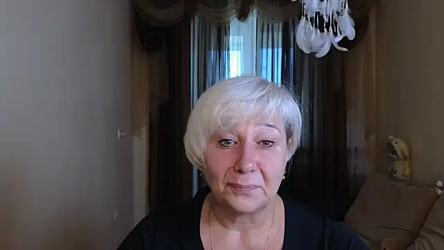 Snapshot of Milana_Milky chatting on October 2025 05:14:01 AM Milana Milky online show from October 2025 05:14:01 AM