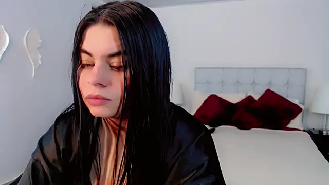 maddissonivanova online show from March 2026 07:17:01 PM