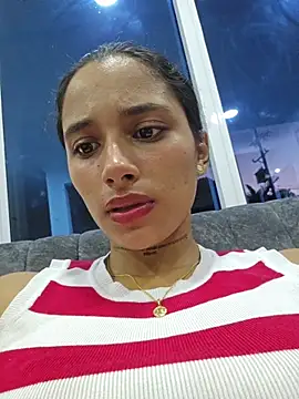 Lorena Mcfly online show from June 2026 10:31:02 AM