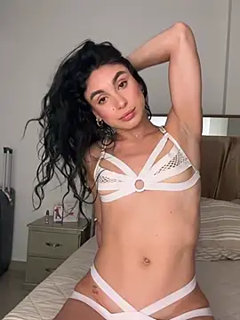 MonicaSalvatore online show from January 2026 12:01:02 AM