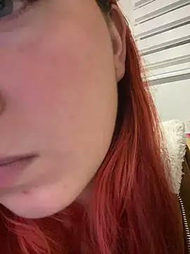 Snapshot of Karen18_boobs chatting on February 2026 01:46:01 AM Karen18 boobs online show from February 2026 01:46:01 AM