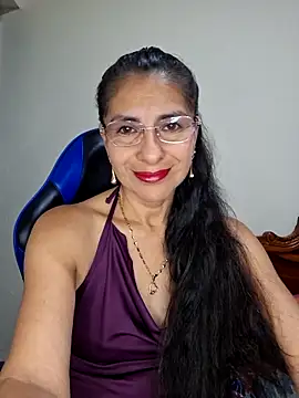 Natasha 50 online show from February 2026 07:02:02 PM