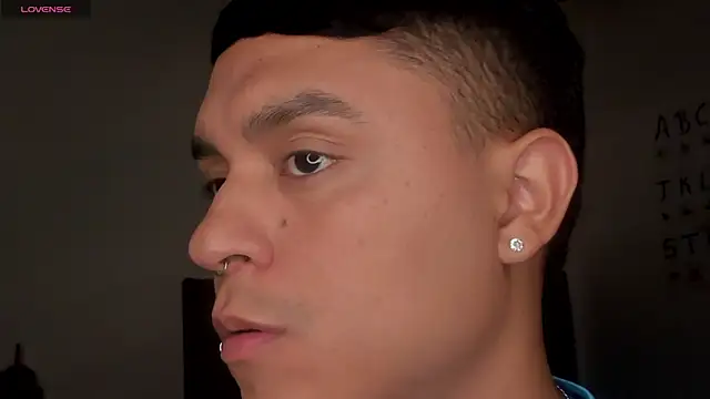 ANGELOGAO online show from December 2025 10:47:01 PM