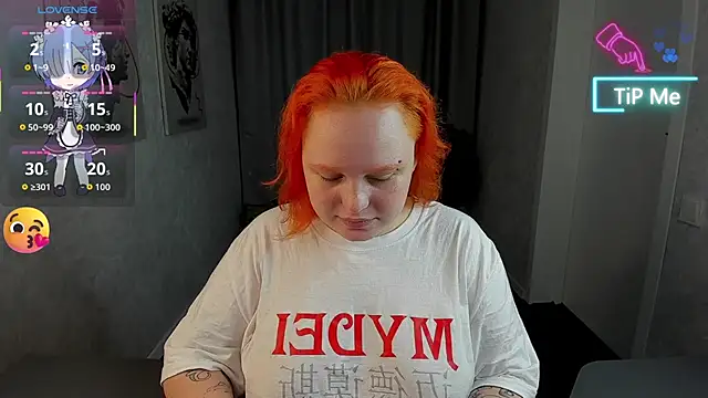 Snapshot of Looly_Rise chatting on September 2025 06:13:02 AM Looly Rise online show from September 2025 06:13:02 AM
