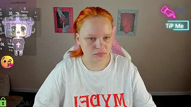 Snapshot of Looly_Rise chatting on September 2025 12:00:02 AM Looly Rise online show from September 2025 12:00:02 AM