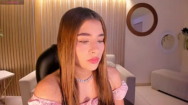 Snapshot of IbizaJacobs chatting on October 2025 12:38:02 PM IbizaJacobs online show from October 2025 12:38:02 PM