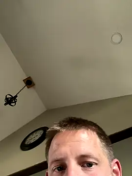 cougarlover777 online show from October 2025 05:54:01 PM