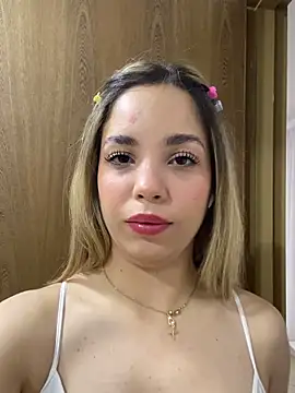 Snapshot of jana_parissi chatting on October 2025 09:34:02 PM jana parissi online show from October 2025 09:34:02 PM