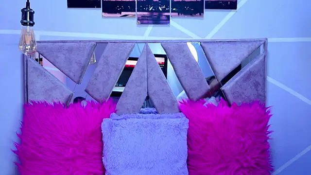 Snapshot of megha_noa chatting on October 2025 07:54:02 PM megha noa online show from October 2025 07:54:02 PM