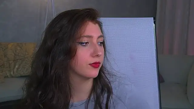 Mary Miiller online show from October 2025 11:49:02 PM