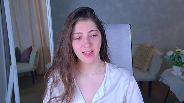 Mary Miiller online show from April 2026 06:33:02 AM